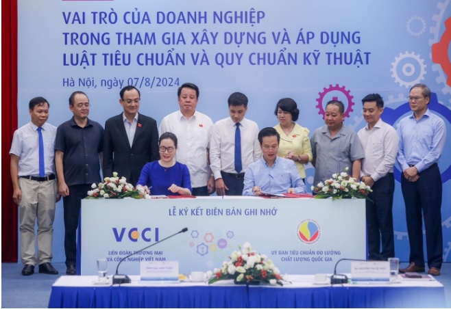 Tăng cường hoạt động quản lý nhà nước và hỗ trợ cộng đồng doanh nghiệp Việt Nam