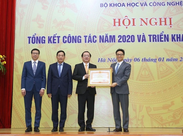 Khoa học công nghệ và đổi mới sáng tạo - Khơi dậy khát vọng, kiến tạo tương lai