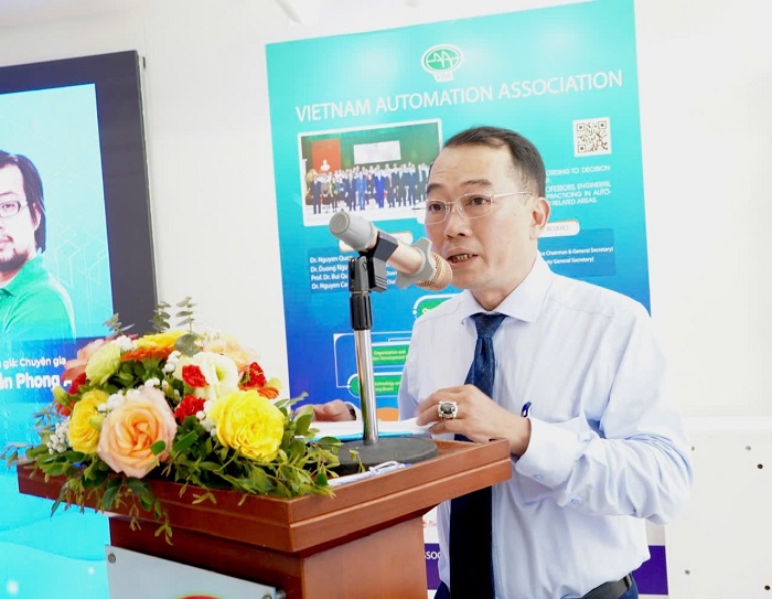 Ra mắt bộ sách về DeepSeek: Đưa trí tuệ nhân tạo đến gần hơn với cộng đồng