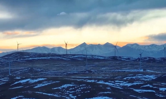 Trang trại gió lớn nhất thế giới bắt đầu hoạt động