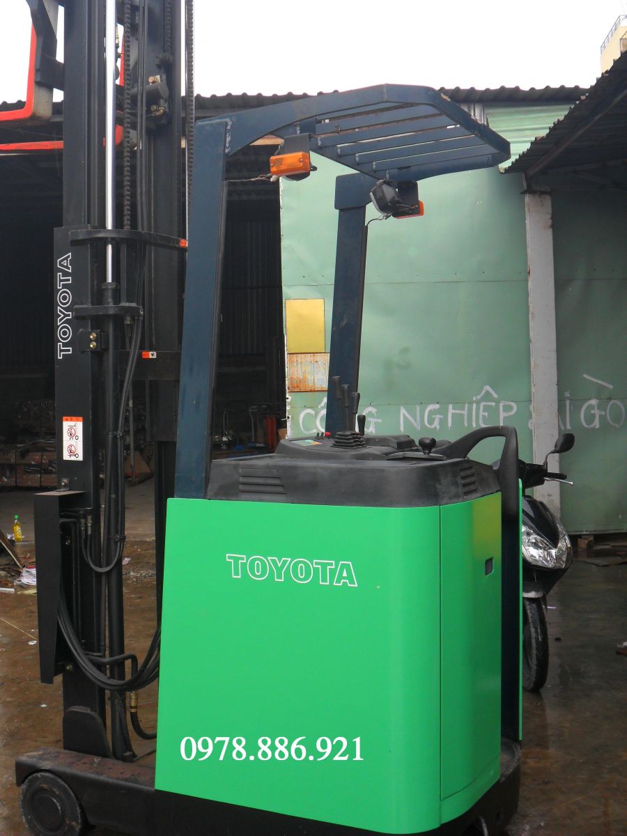 Xe nâng điện cao cũ