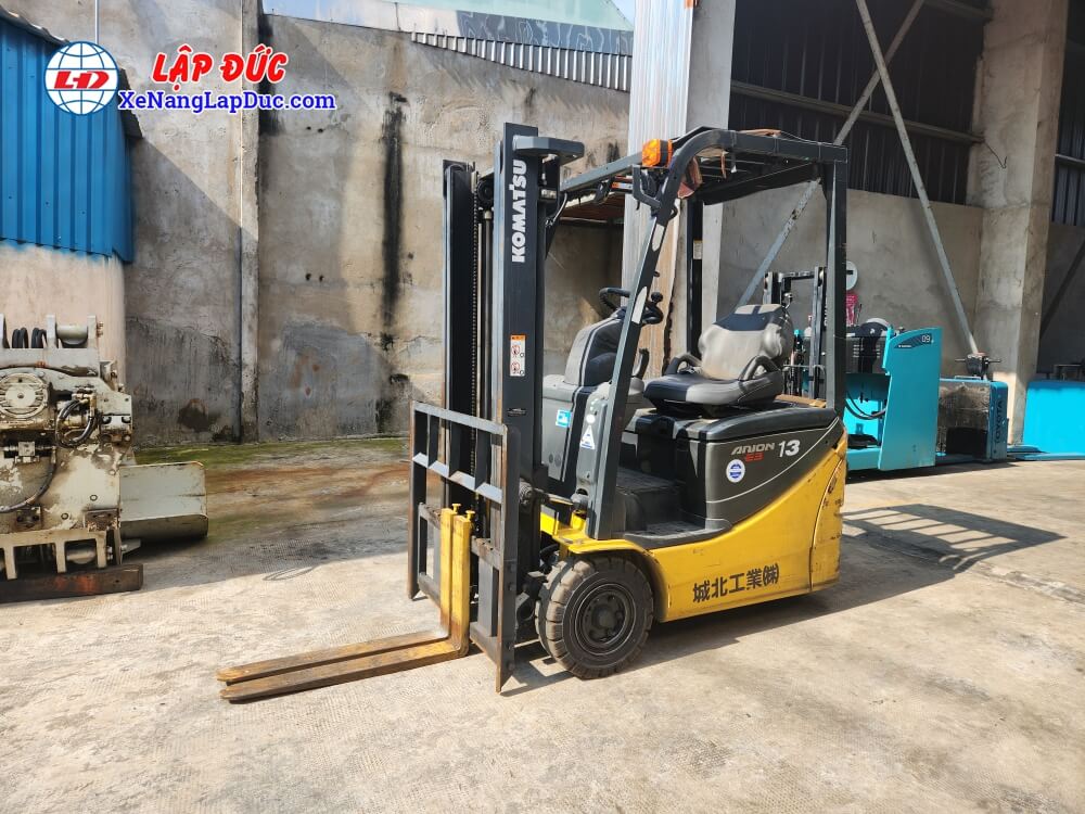 Komatsu FB13ML-12: Xe Nâng Điện 3 Bánh 1.3 Tấn