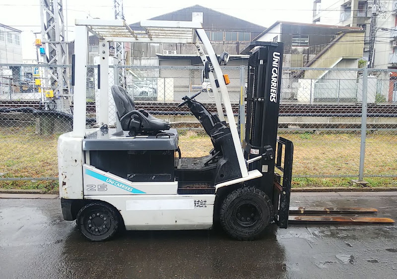 [HOT] Xe Nâng Điện 2.5 Tấn UNICARRIERS T1B2L25 (FB25) hàng bãi giá rẻ