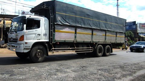 Ms Hằng : 0914.67.88.89/ 0913.21.24.26 – Vận chuyển hàng đi Đà Nẵng bằng xe tải