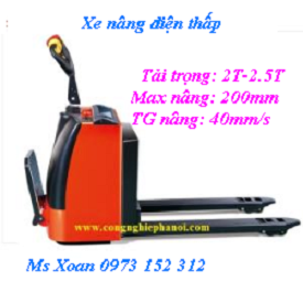 Xe nâng điện thấp