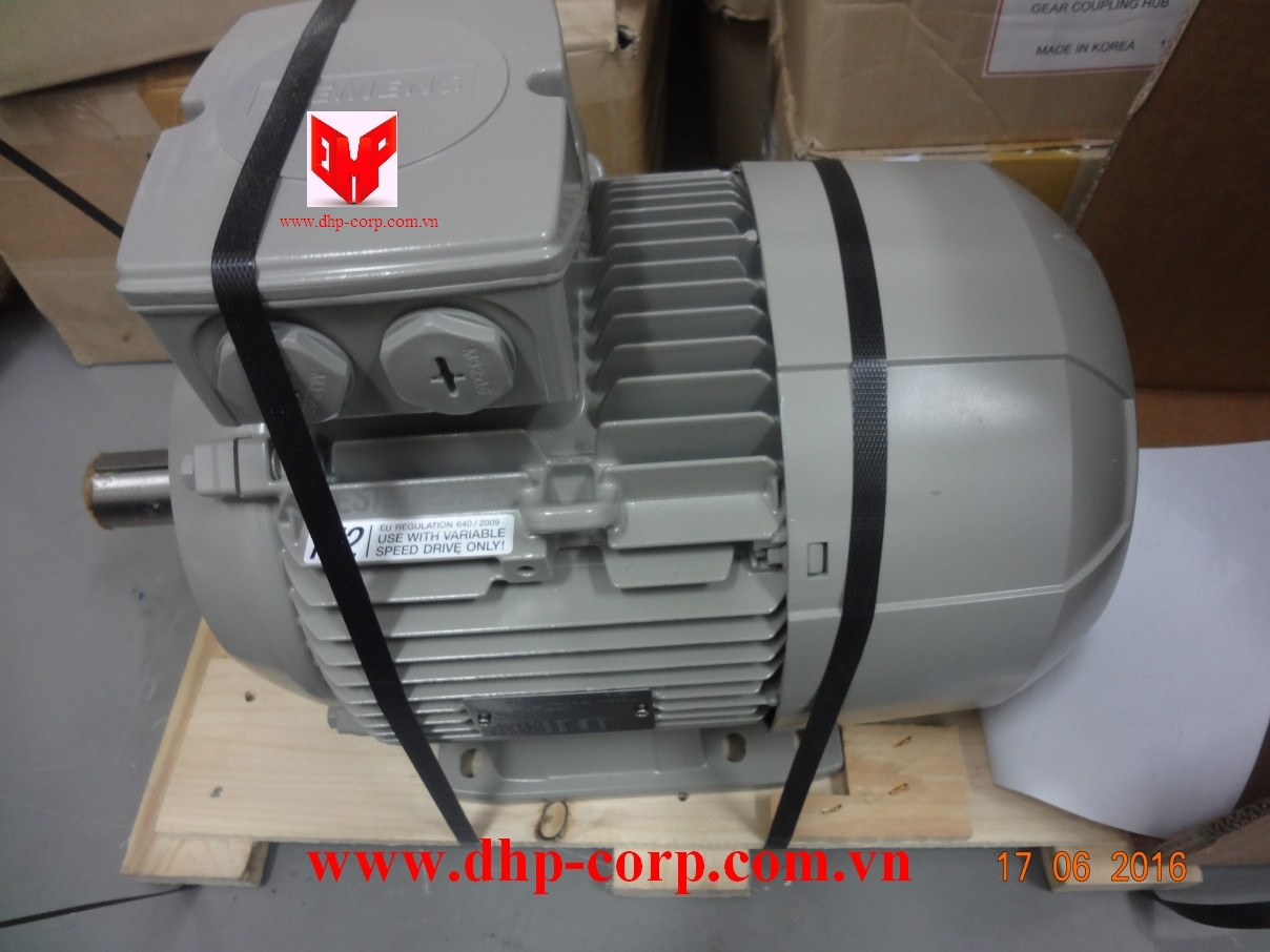 ĐỘNG CƠ ĐIỆN SIEMENS CỘNG HÒA CZECH 1LA7073-2AA10 : 0.55 KW, 2 CỰC, CHÂN ĐẾ