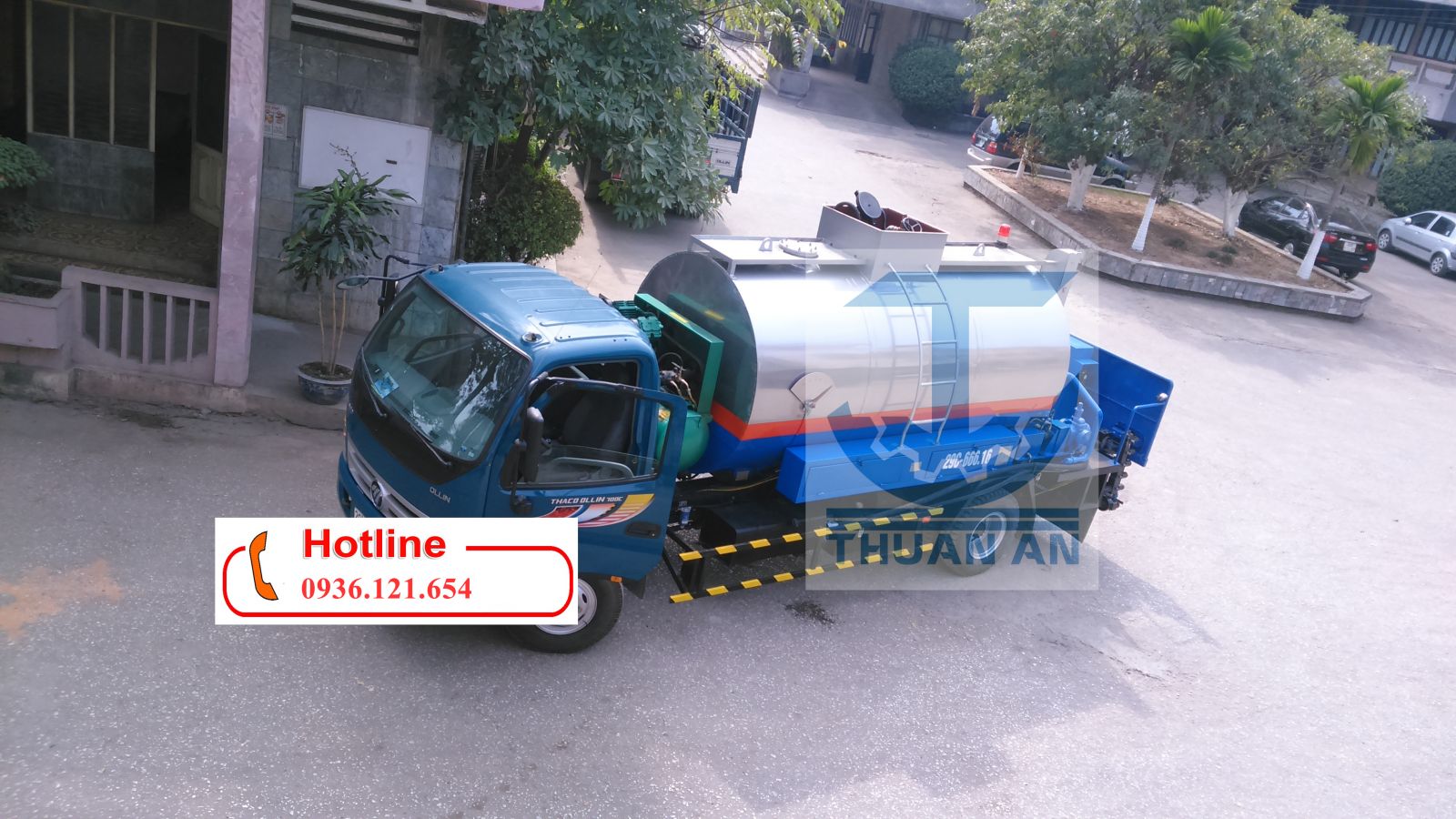 Xe phun tưới nhựa đường 5m3