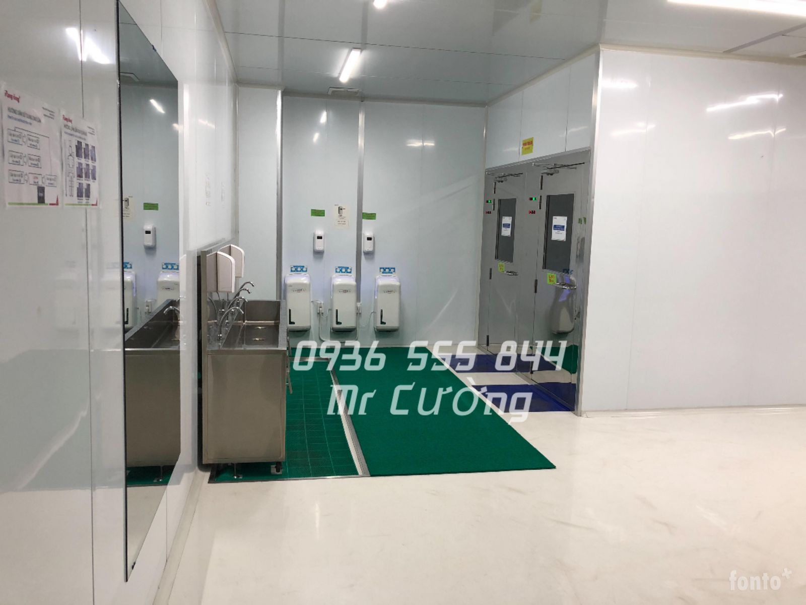 Buồng thổi khí cho phòng sạch (Air shower)