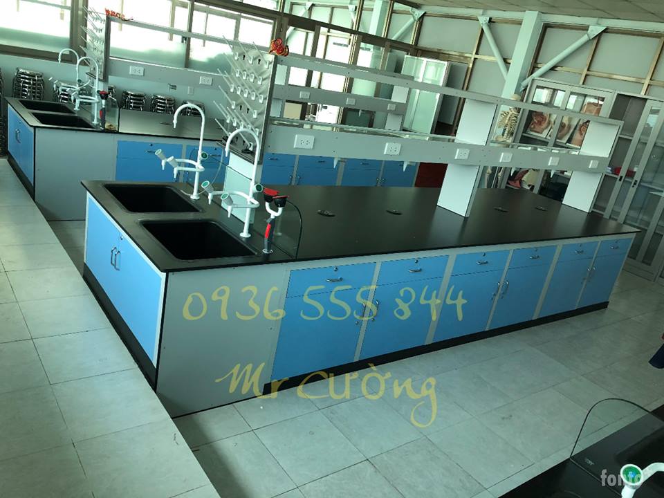 Bàn thí nghiệm trung tâm cho phòng LAB- Thiết bị phòng thí nghiệm