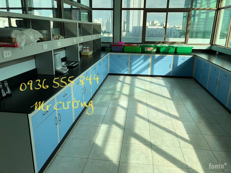 Bàn thí nghiệm áp tường cho phòng LAB- Thiết bị thí nghiệm