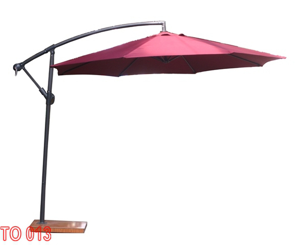 Ô dù che nắng lệch tâm cho quán cafe