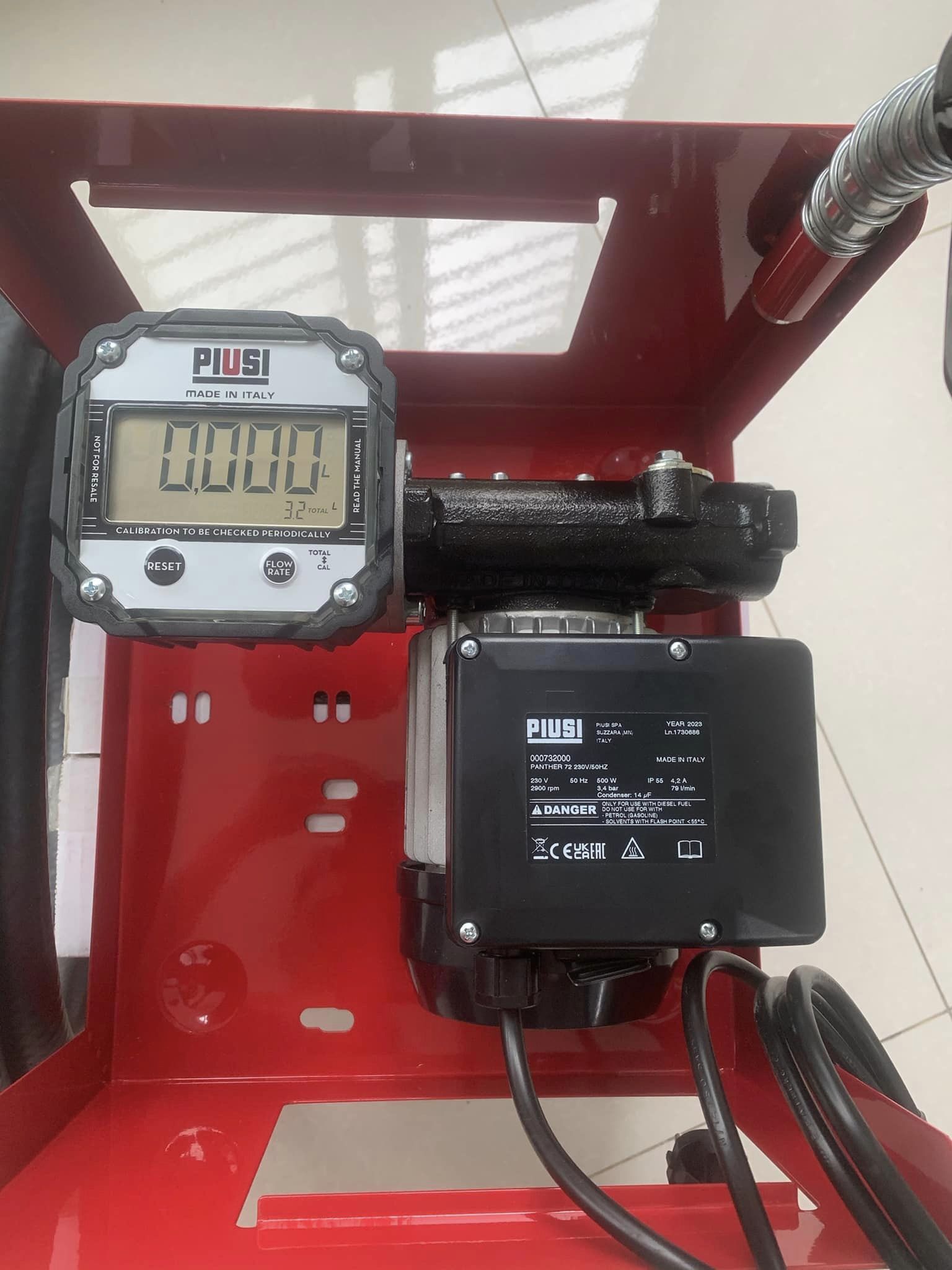 Bơm dầu Piusi Panther 56-220V