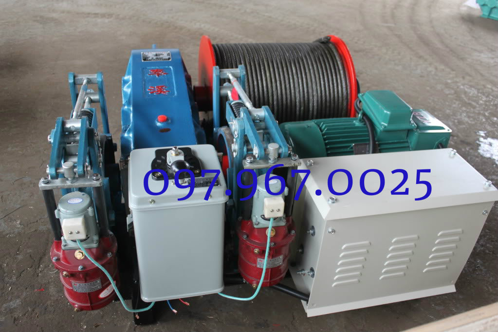 Tời kéo mặt đất tải trọng 5 tấn