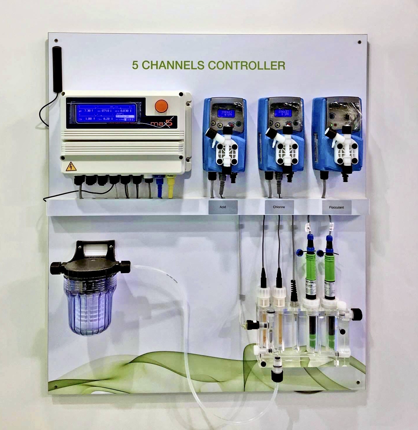 Thiết bị đo và kiểm soát 5 kênh pH, ORP, Chlorine, Conductivity và Nhiệt độ