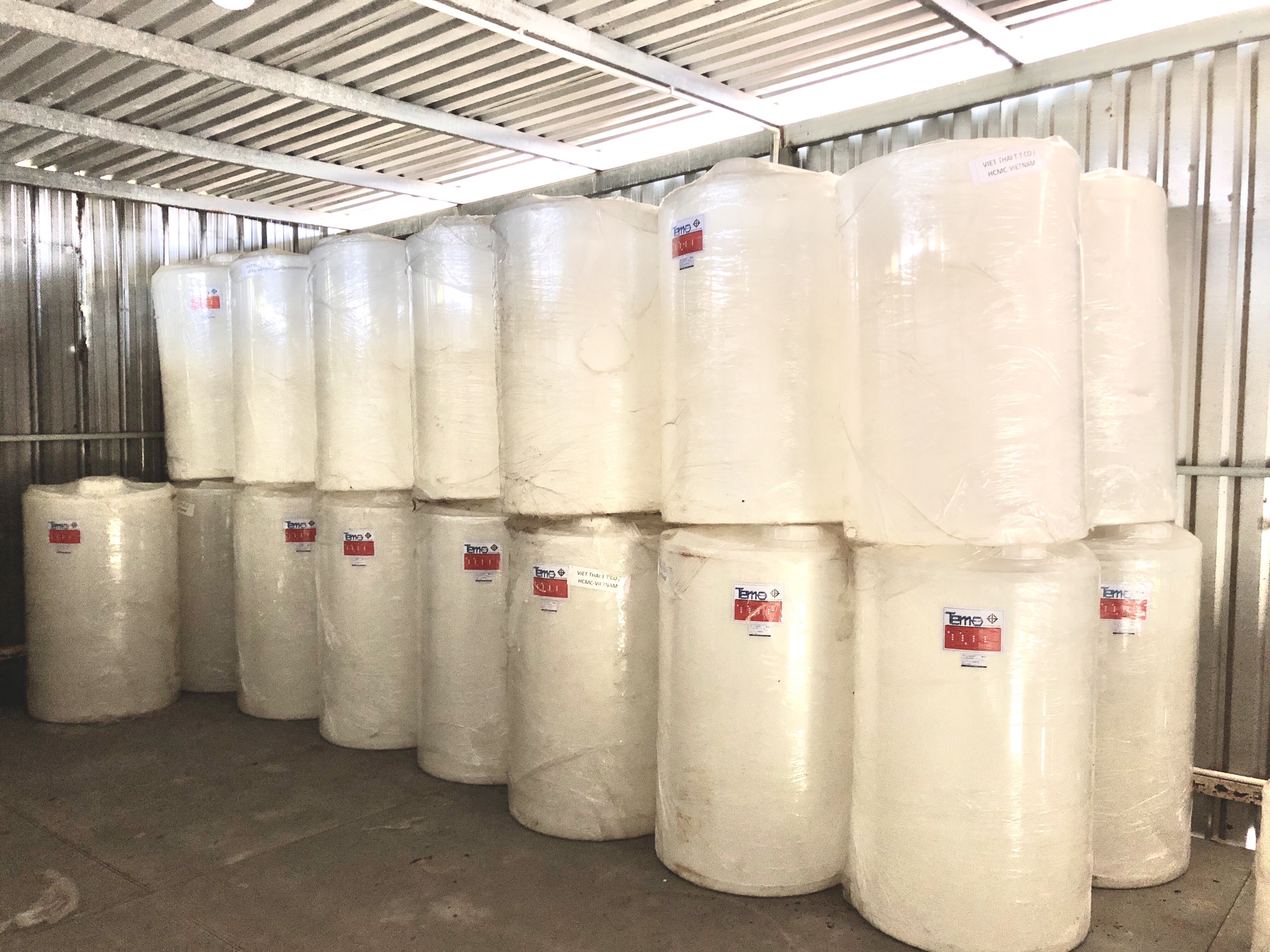Bồn Chứa Hóa Chất 300 Lít Tema/Pakco Thái Lan