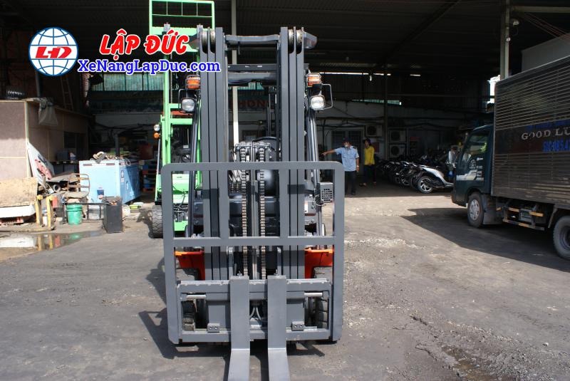 Xe Nâng Điện Ngồi Lái 2.5 Tấn KOMATSU FB25-12 Nhật