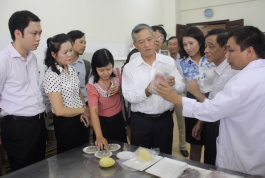 Thứ trưởng Bộ KH&CN; Trần Văn Tùng thăm và làm việc với Viện Cơ điện nông nghiệp và công nghệ sau thu hoạch