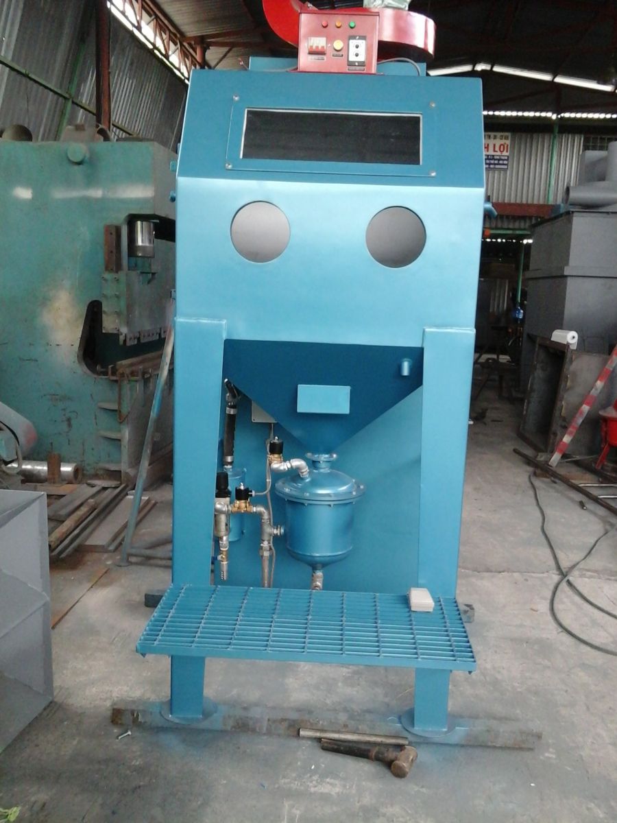 Máy phun bi thép tự hút