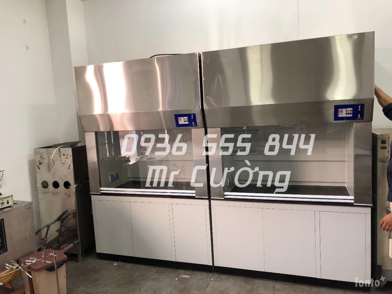 Tủ hút khí độc cửa trượt tự động